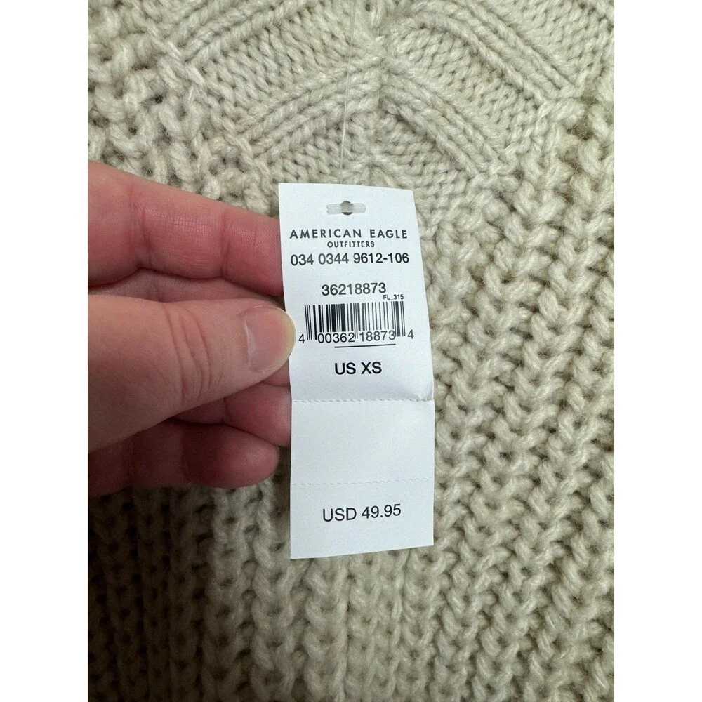 American Eagle XS Sweater Cream Oversized Chunky Knit V-Neck Pullover NWT